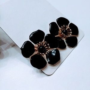 Large Black Enamel Flower Studs